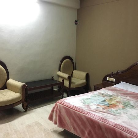 Hotel Royal Wings Nedumbassery Zewnętrze zdjęcie
